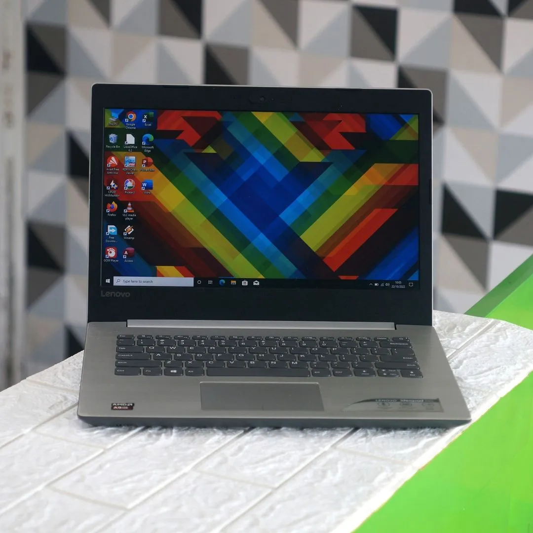 Lenovo 330 