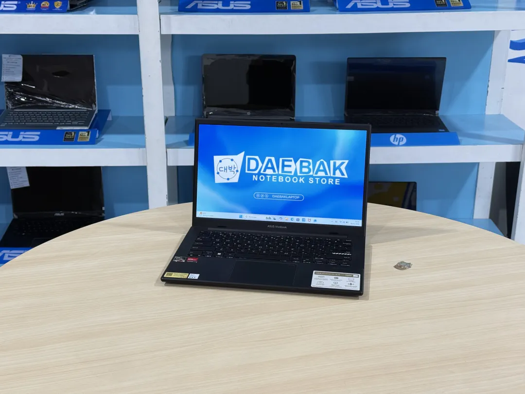 ASUS Vivobook E1404FA