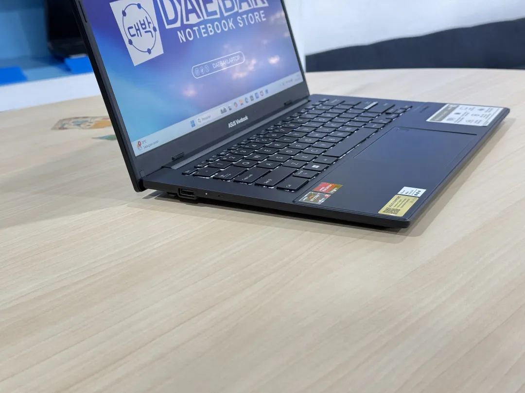 Thumbnail 4 ASUS Vivobook E1404FA